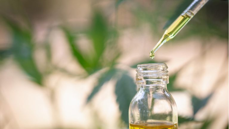 Hemp-oil,-Medical-marijuana-products-including-cannabis-leaf-cbd-and-hash-oil,-alternative-medicine-flowertown